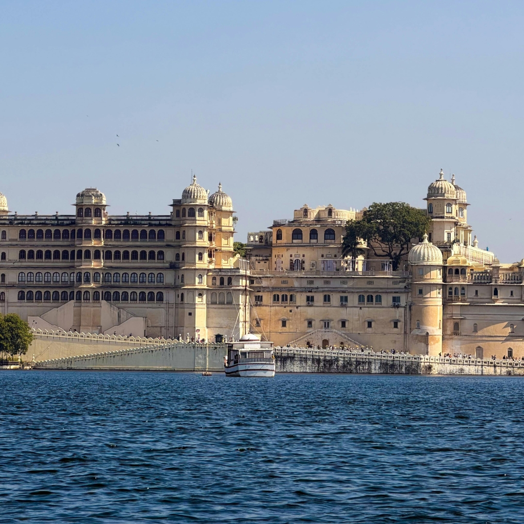 Udaipur City Heritage Cycling Tour