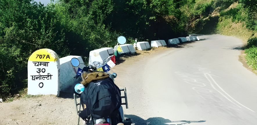 H1: Dehradun Mussoorie Dhanaulti Mountain Escape Motorcycle Tour