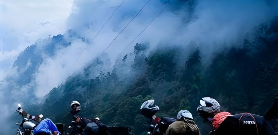 Srinagar to Leh Zoji La Motorcycle Tour