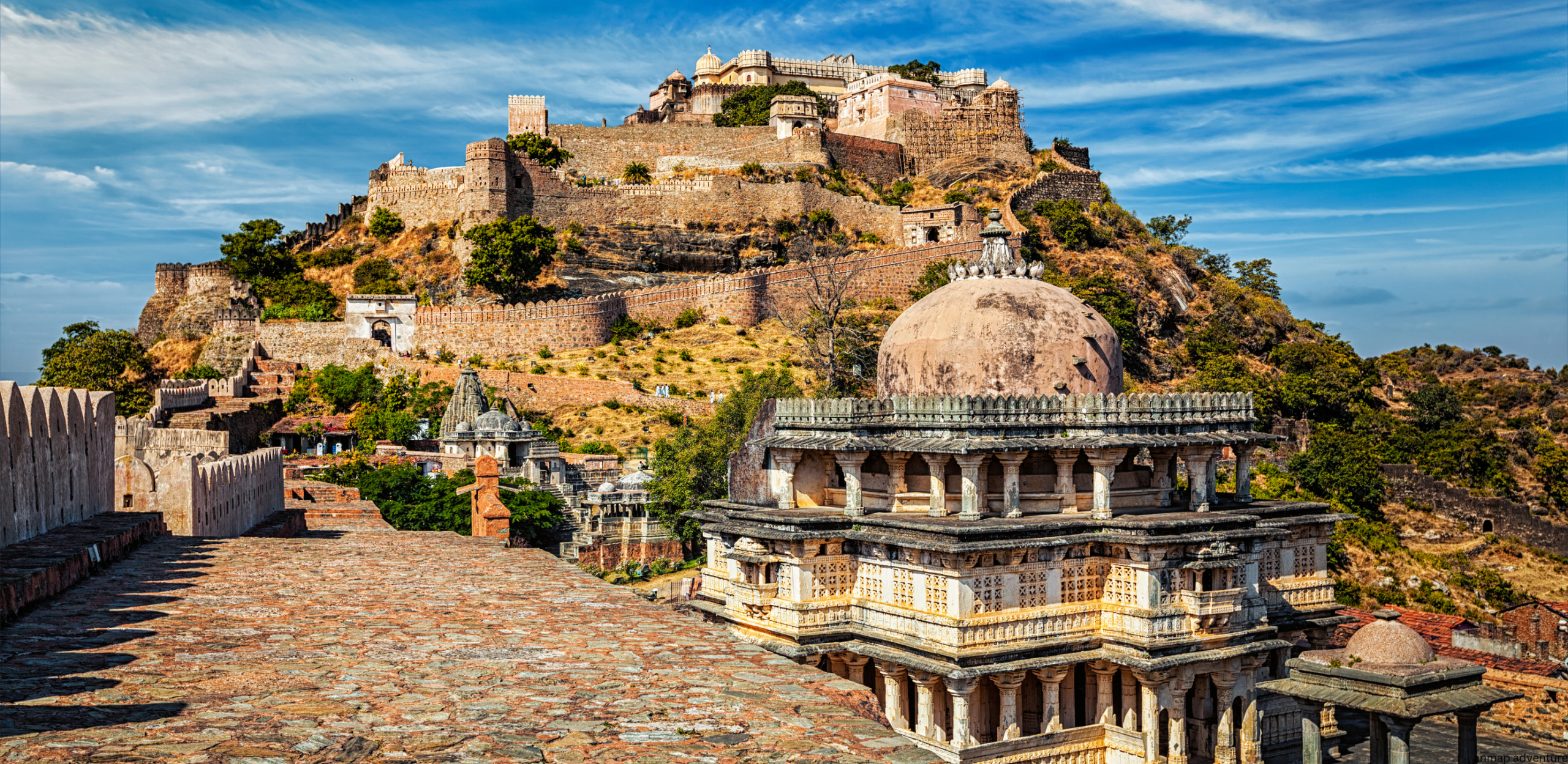 Kumbhalgarh Fort Sunrise Hiking Adventure